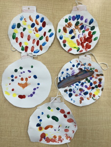 fingerpaint ornaments