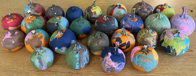 painting real pumpkins